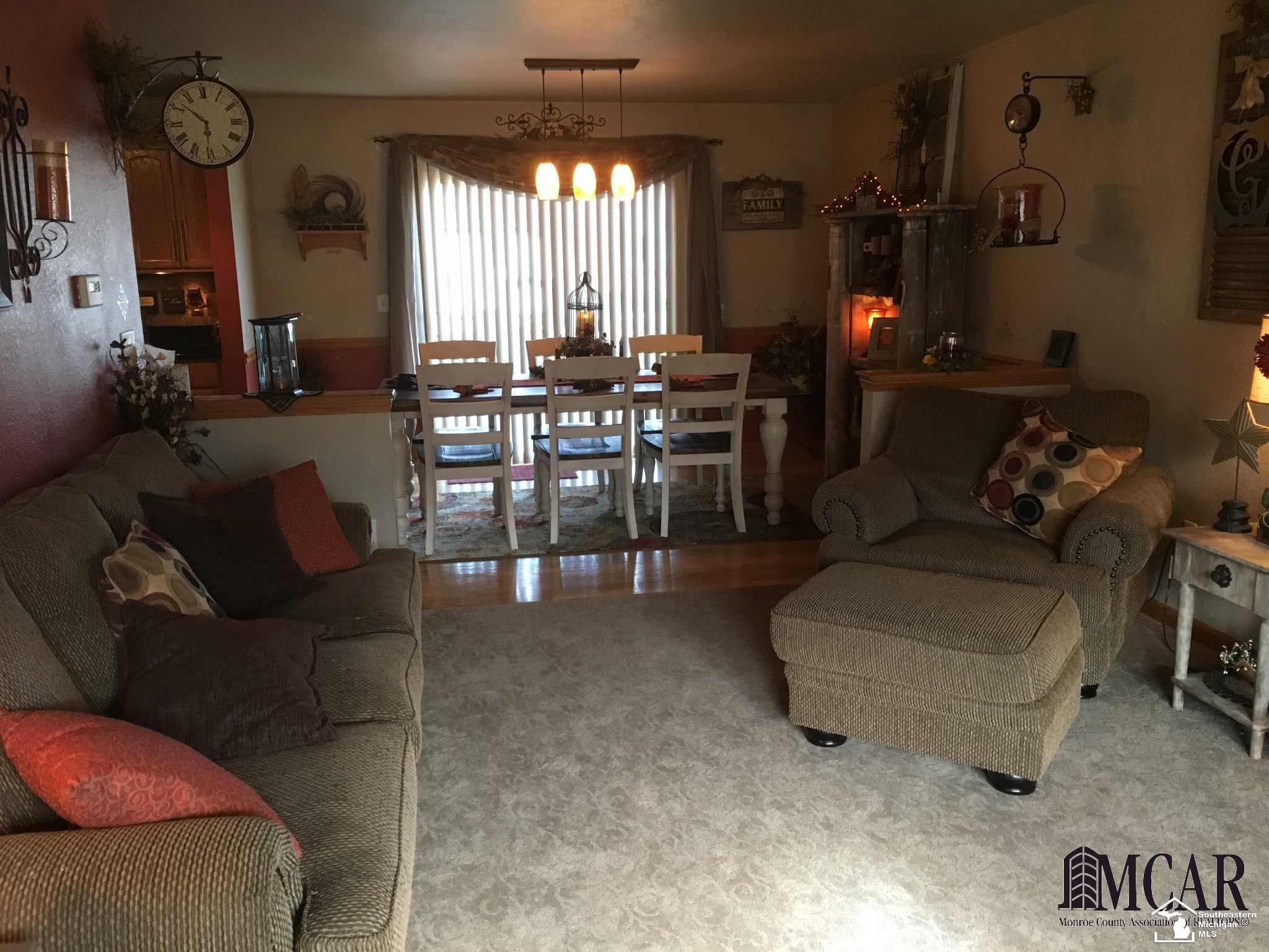 968 Eagle Ridge Trail Temperance, MI 48182 - Photo 13 of 44 21408157-12.JPG