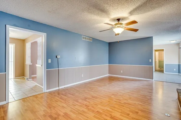 $239,900 | 1926 Siefkin Street, Wichita, KS 67208