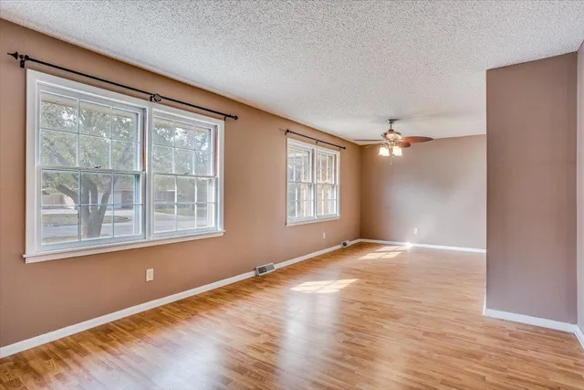 $239,900 | 1926 Siefkin Street, Wichita, KS 67208