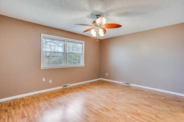 $239,900 | 1926 Siefkin Street, Wichita, KS 67208