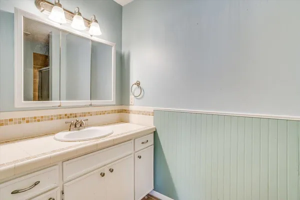 $239,900 | 1926 Siefkin Street, Wichita, KS 67208