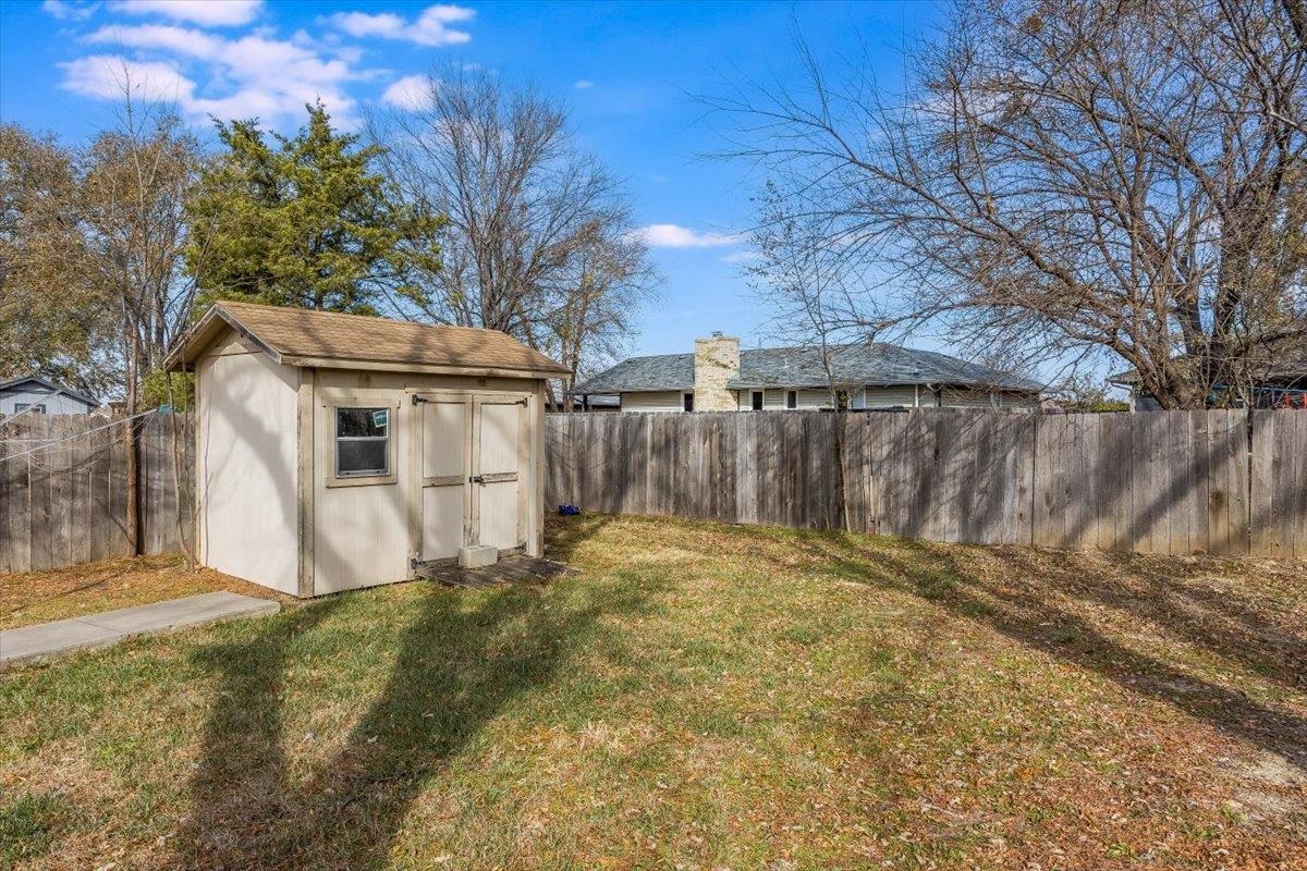 1926 Siefkin Street Wichita, KS 67208 - Photo 34 of 36