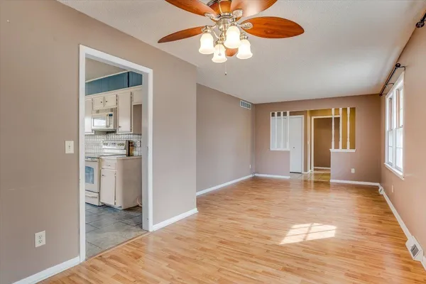 $239,900 | 1926 Siefkin Street, Wichita, KS 67208