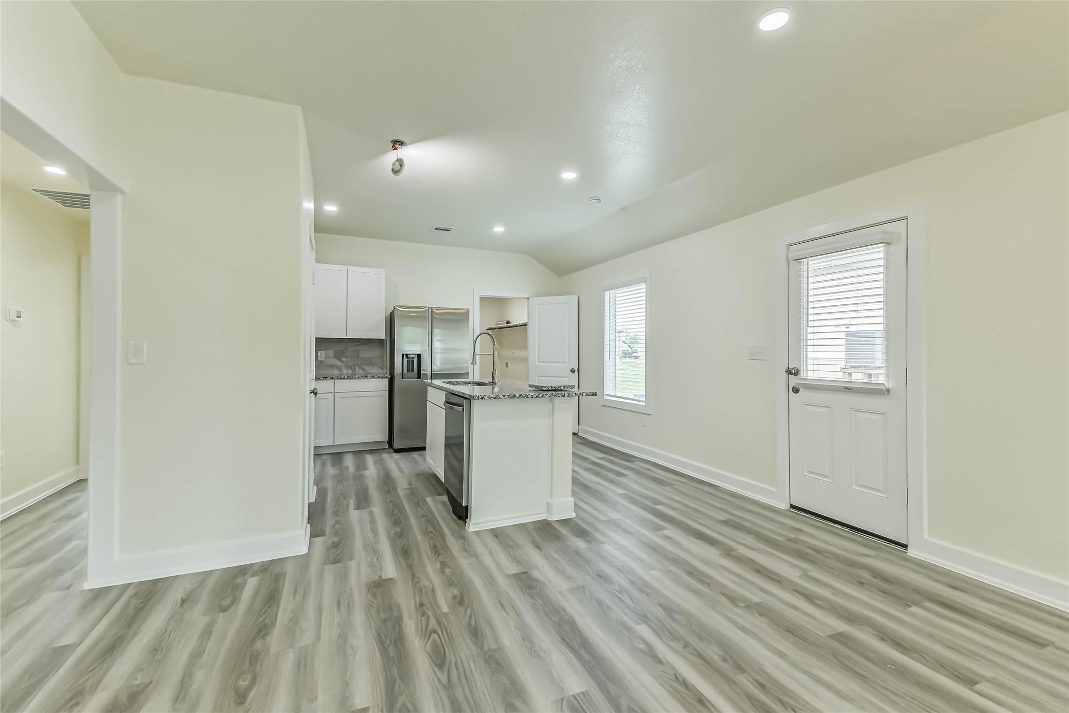 18433 Novarra Drive Conroe, TX 77306 - Photo 16 of 31