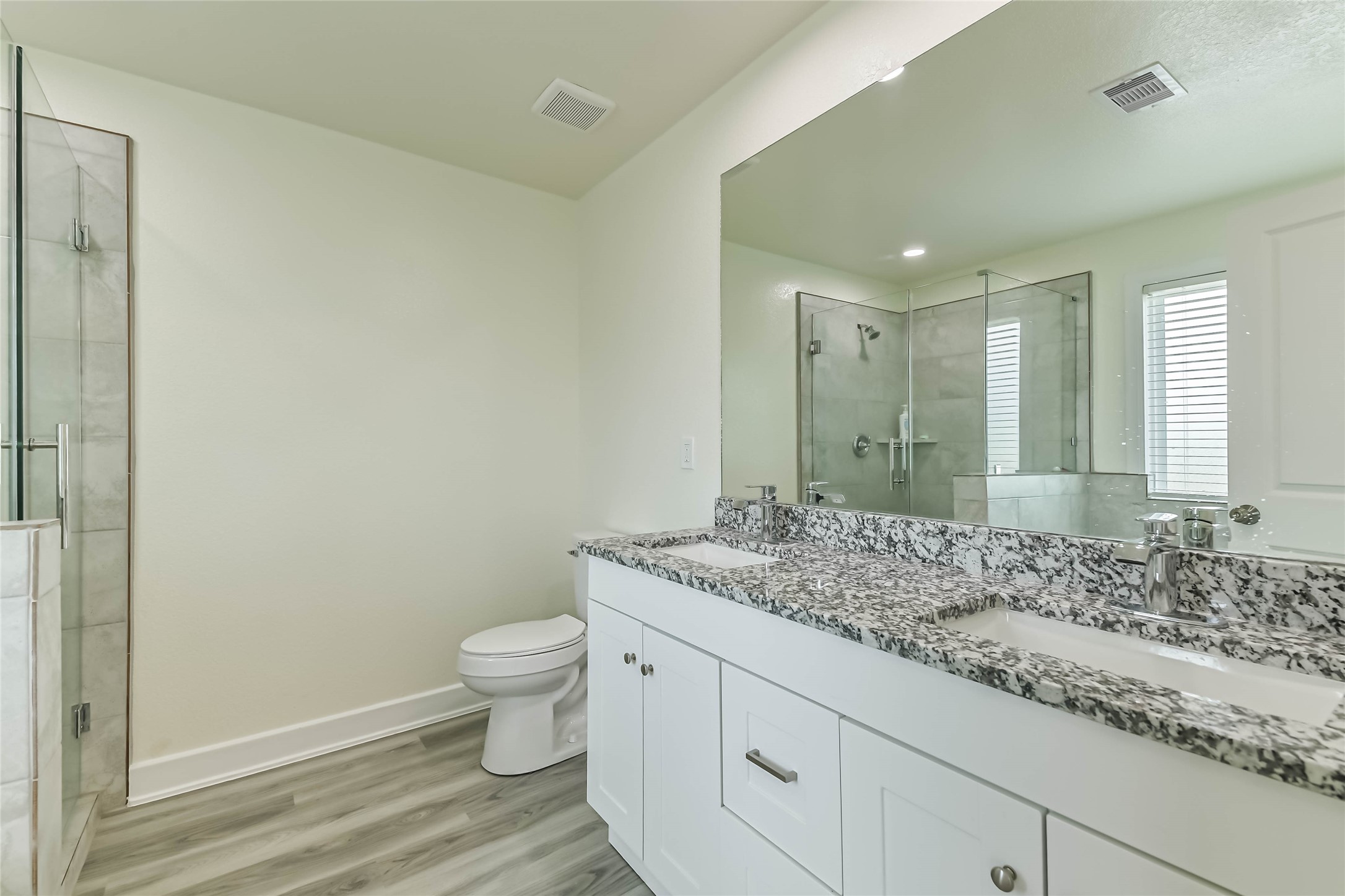 18433 Novarra Drive Conroe, TX 77306 - Photo 20 of 31