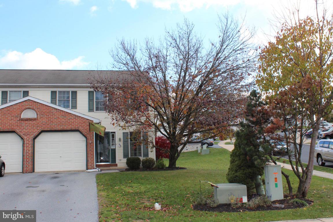 439 Crosswinds Drive Lititz, PA 17543 - Photo 1 of 24 Gallery Image 1
