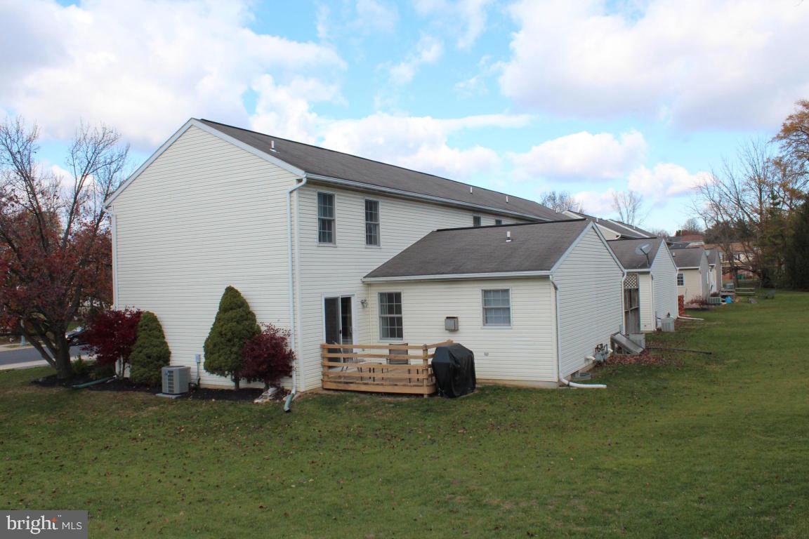 439 Crosswinds Drive Lititz, PA 17543 - Photo 23 of 24 Gallery Image 23