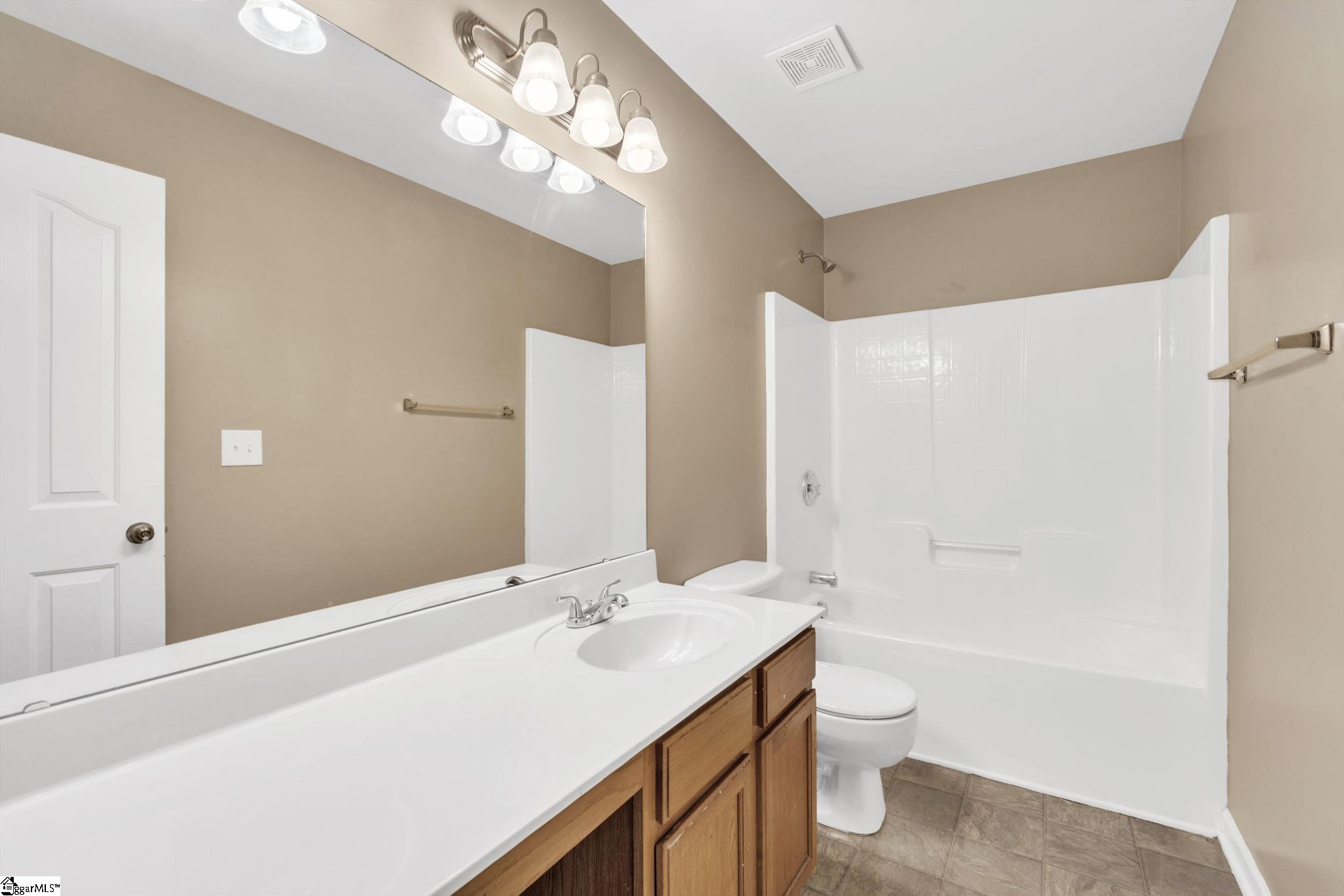 43 Shale Court Greenville, SC 29607 - Photo 20 of 25 Gallery Image 20