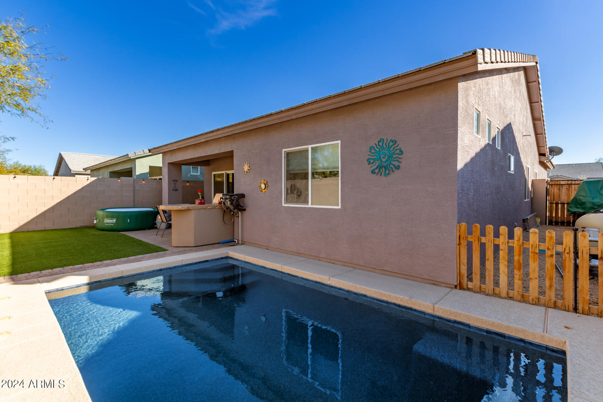 528 West Harwell Road Phoenix, AZ 85041 - Photo 15 of 18 26 - Harwell