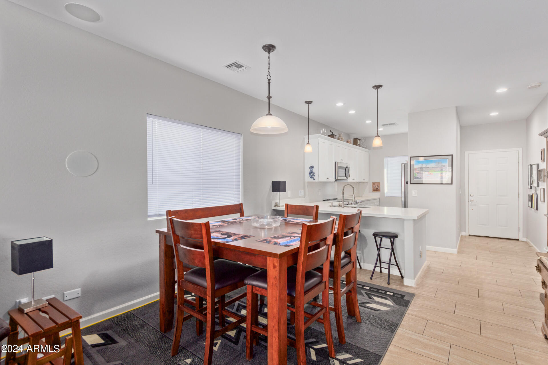 528 West Harwell Road Phoenix, AZ 85041 - Photo 6 of 18 11 - Harwell