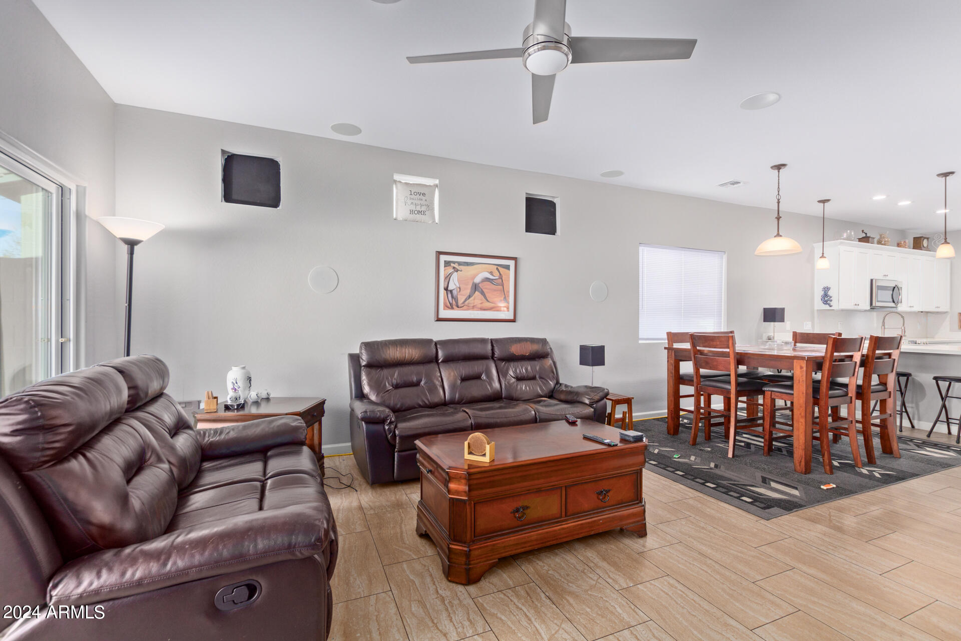 528 West Harwell Road Phoenix, AZ 85041 - Photo 7 of 18 05 - Harwell