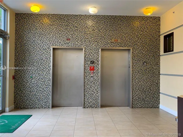 $2,850 | 36 Northwest 6th Avenue, Unit TS4, Miami, FL 33128