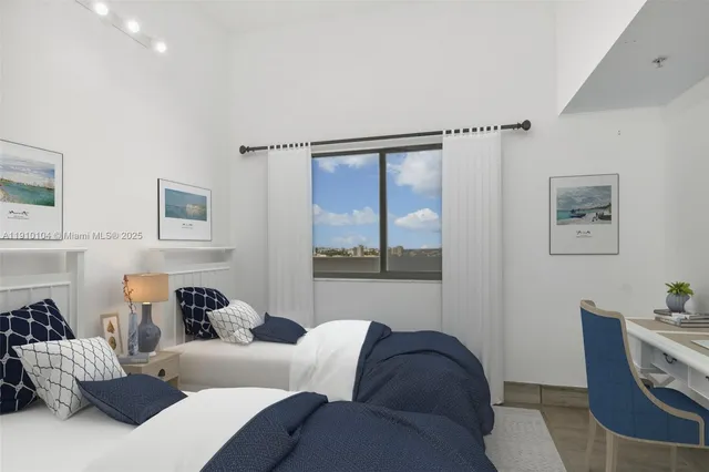 $2,850 | 36 Northwest 6th Avenue, Unit TS4, Miami, FL 33128