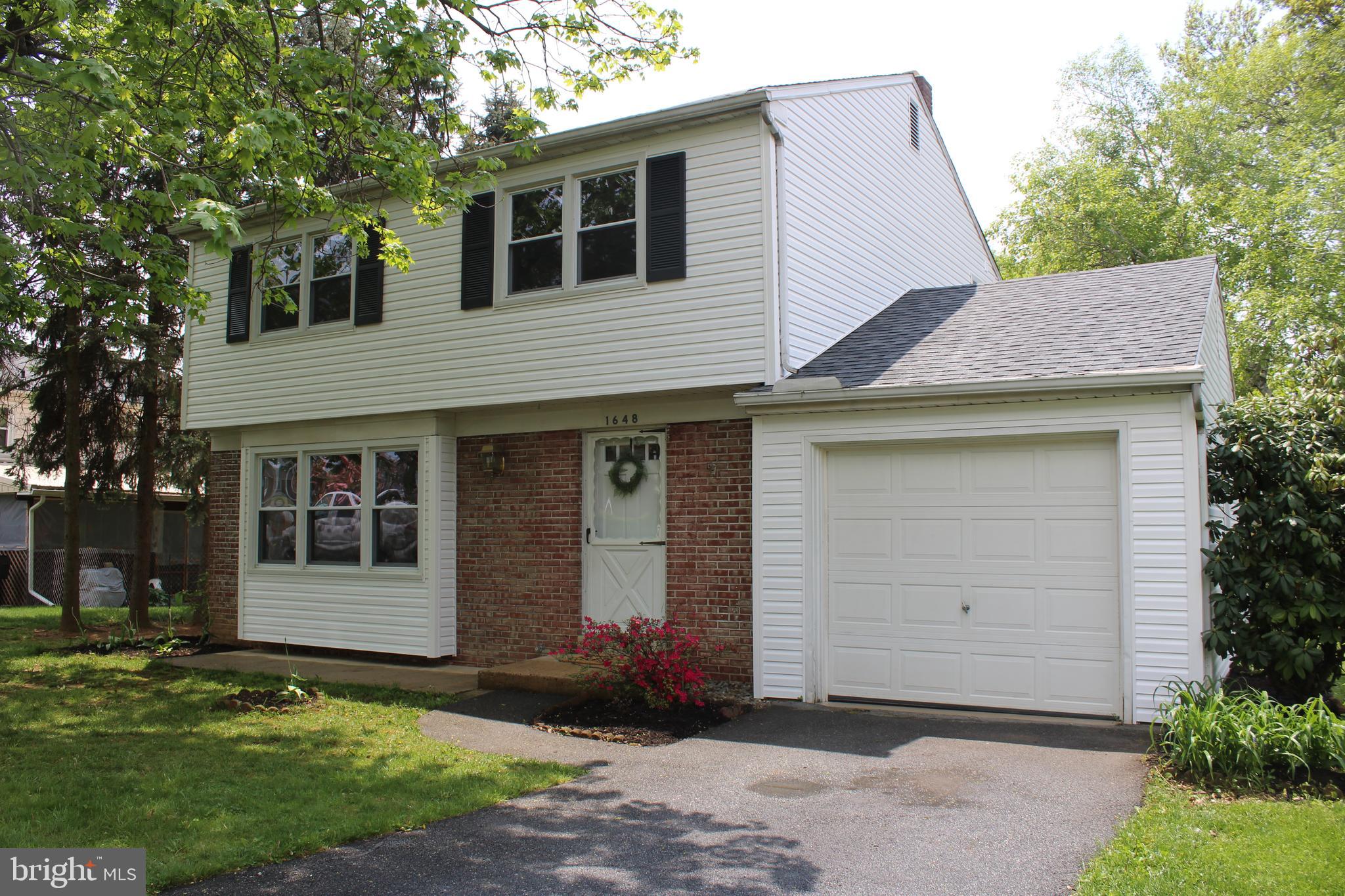 1648 Robert Road Lancaster, PA 17601 - Photo 3 of 31 Gallery Image 3