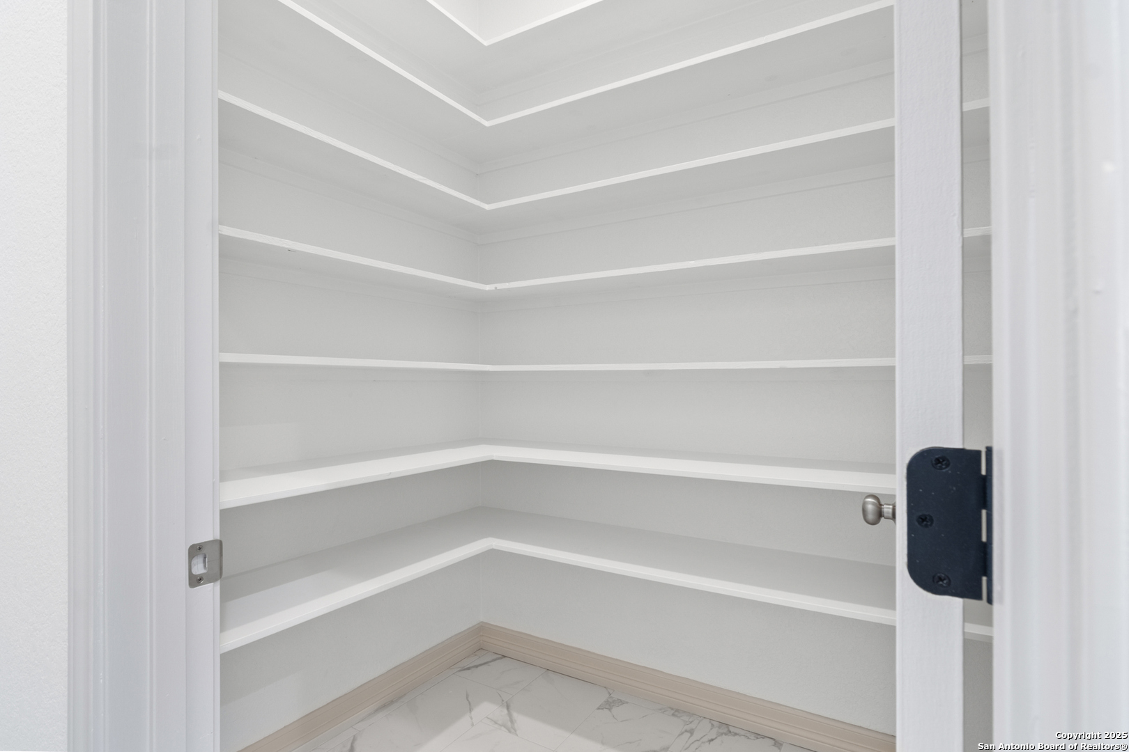 59 Legend Hills Uvalde, TX 78801 - Photo 15 of 42