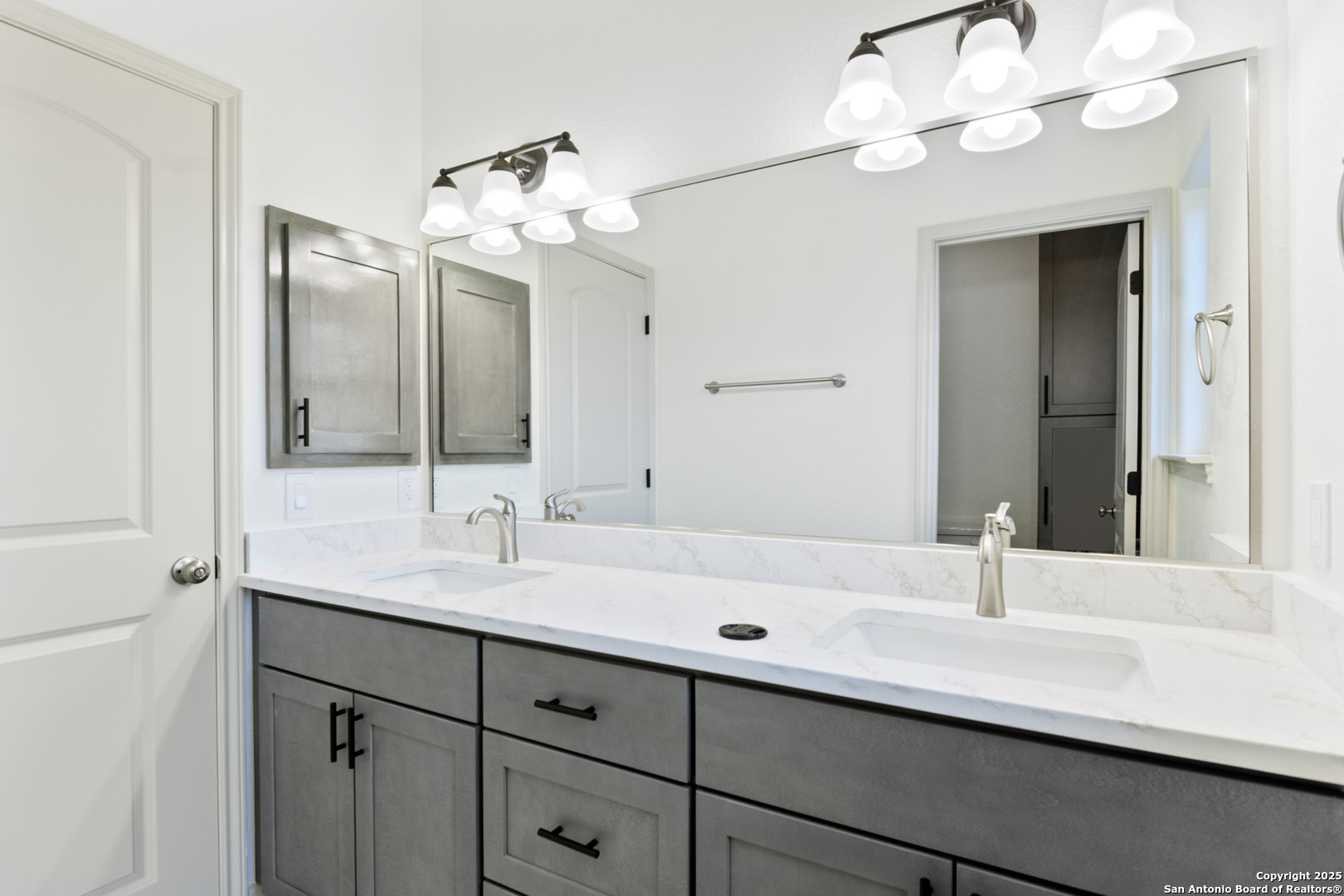 59 Legend Hills Uvalde, TX 78801 - Photo 18 of 42