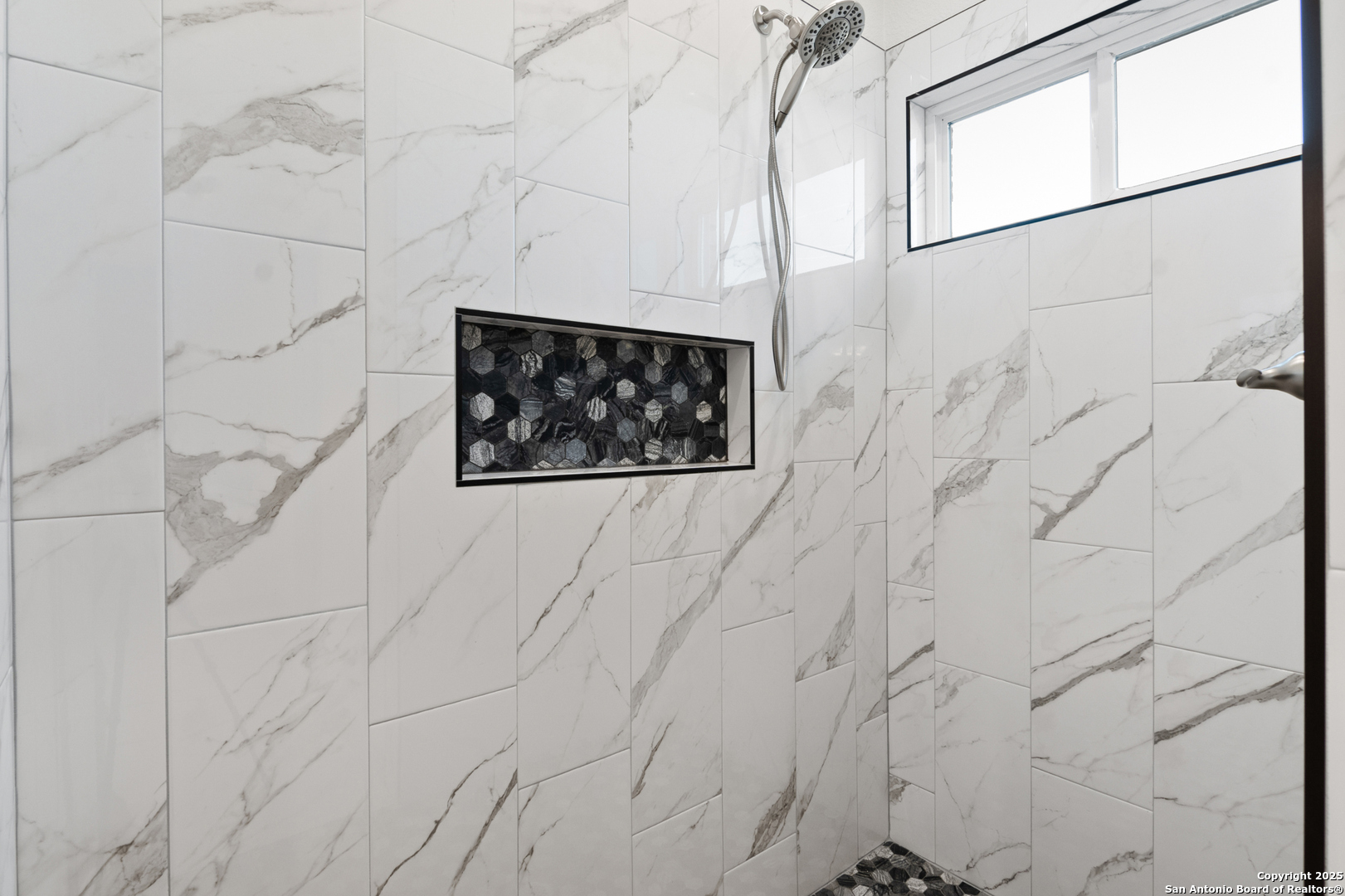 59 Legend Hills Uvalde, TX 78801 - Photo 20 of 42