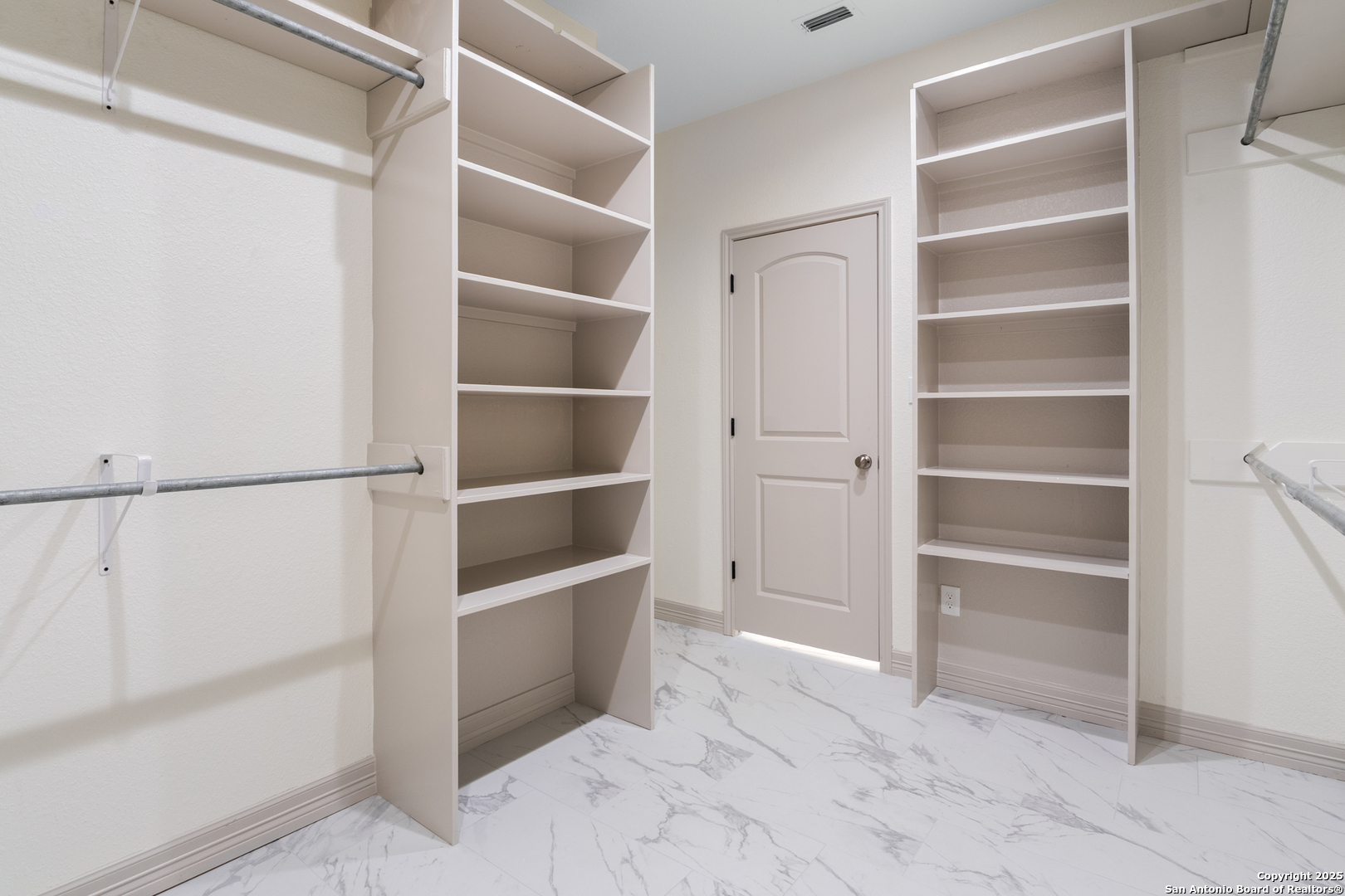 59 Legend Hills Uvalde, TX 78801 - Photo 22 of 42