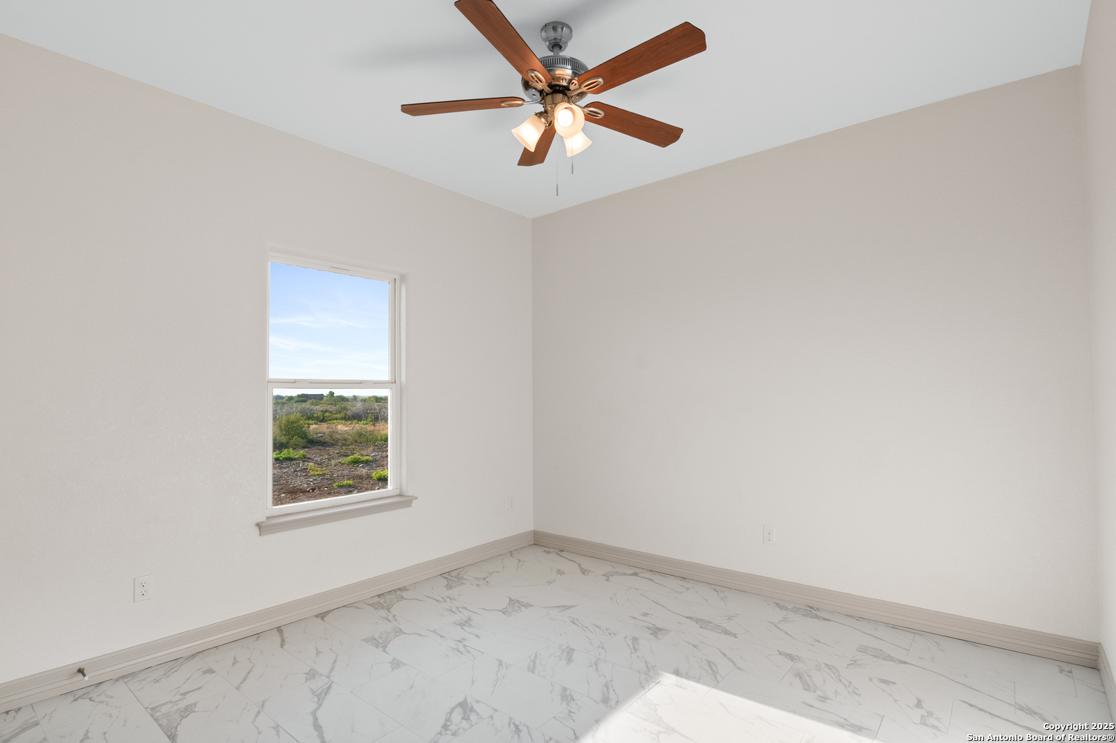 59 Legend Hills Uvalde, TX 78801 - Photo 26 of 42