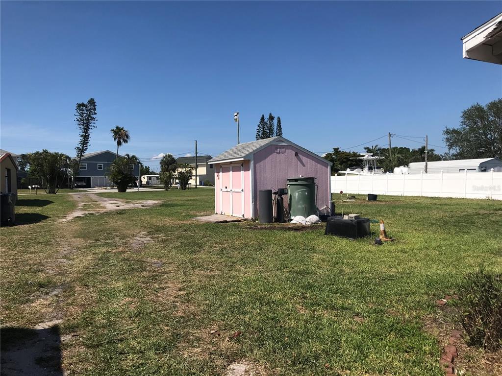 3312 West Shell Point Road Ruskin, FL 33570 - Photo 21 of 24