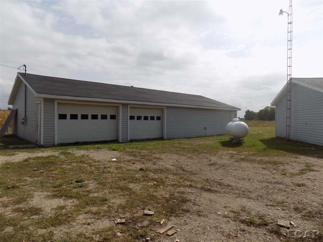 13291 Hoxie Road North Adams, MI 49262 - Photo 13 of 29 31331260-12.JPG