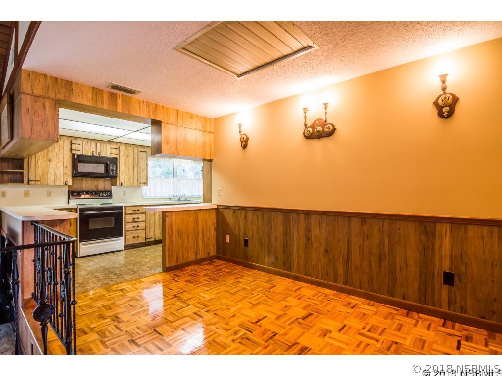 662 Old Mission Road Edgewater, FL 32132 - Photo 17 of 36 Gallery Image 17