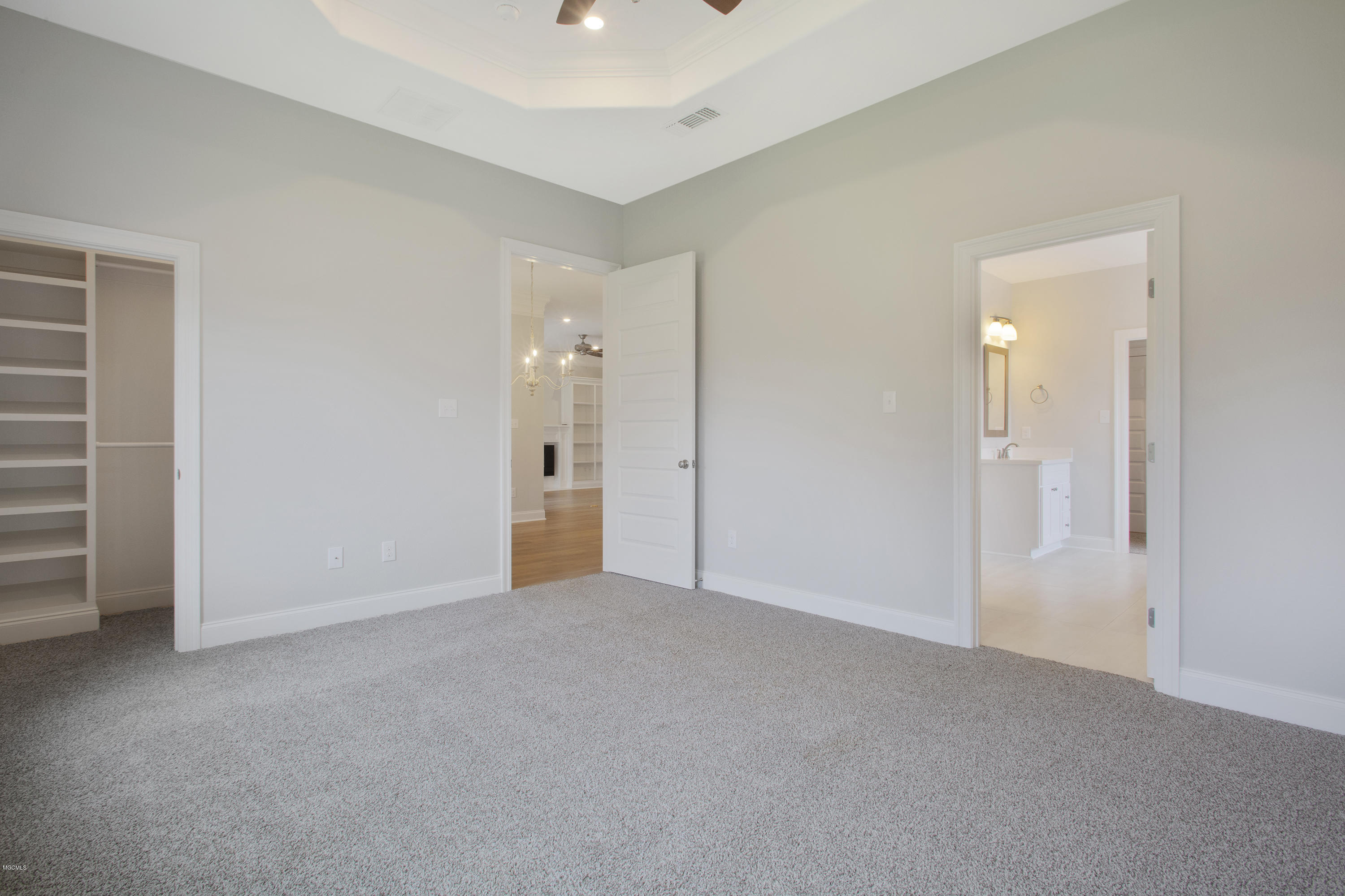 2976 Rue Michelle Biloxi, MS 39532 - Photo 17 of 30 019
