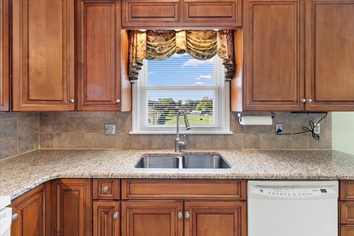 7612 Barrens Road Roanoke, VA 24019 - Photo 18 of 66 17-IMG_7414