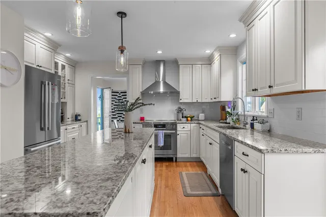 $4,900 | 137 Prospect Lane, Portsmouth, RI 02871