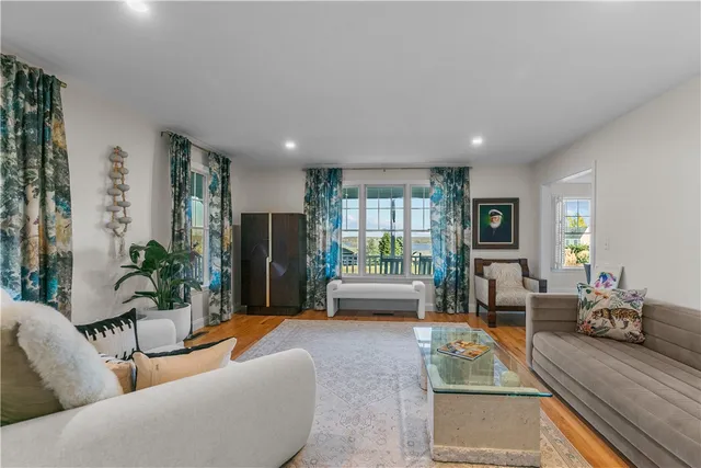 $4,900 | 137 Prospect Lane, Portsmouth, RI 02871