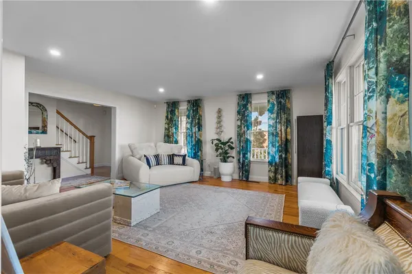 $4,900 | 137 Prospect Lane, Portsmouth, RI 02871