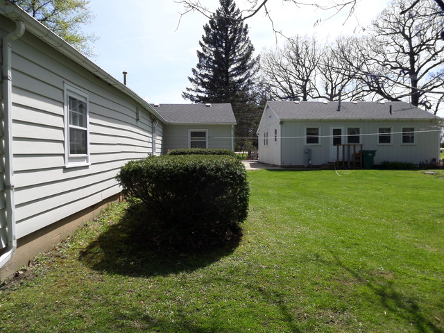 43W318 McDonald Road Elgin, IL 60124 - Photo 17 of 22