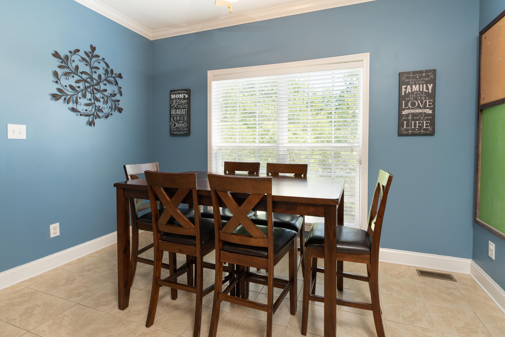 6216 Lantern Ridge Lane Knoxville, TN 37921 - Photo 7 of 29 Gallery Image 7