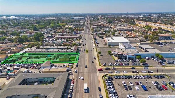 $1,700,000 | 8564 Artesia Boulevard, Bellflower, CA 90706