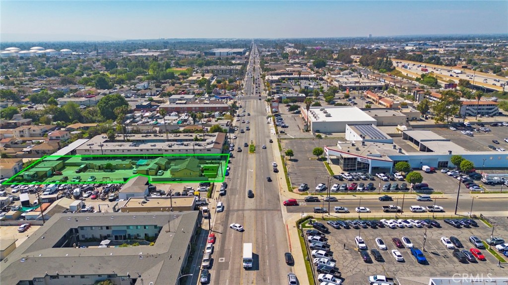 8564 Artesia Boulevard Bellflower, CA 90706 - Photo 11 of 20 a view of a city