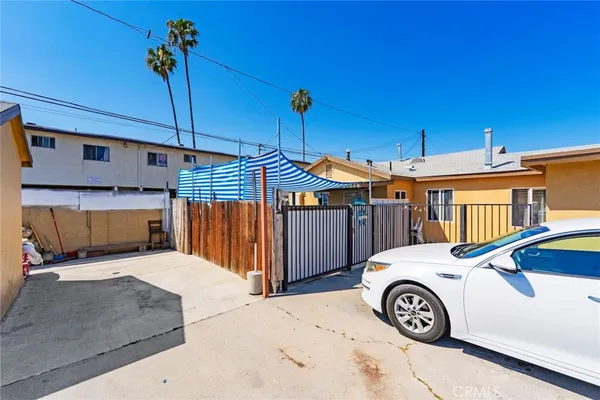 $1,700,000 | 8564 Artesia Boulevard, Bellflower, CA 90706