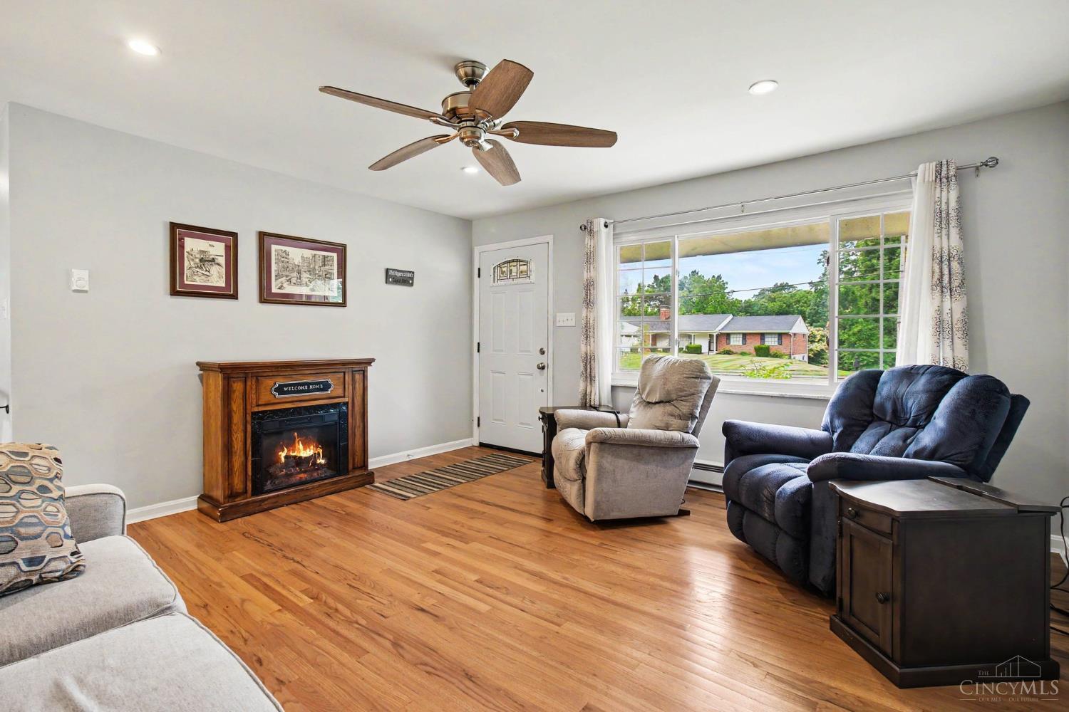 3162 Ebenezer Road Cincinnati, OH 45248 - Photo 5 of 30