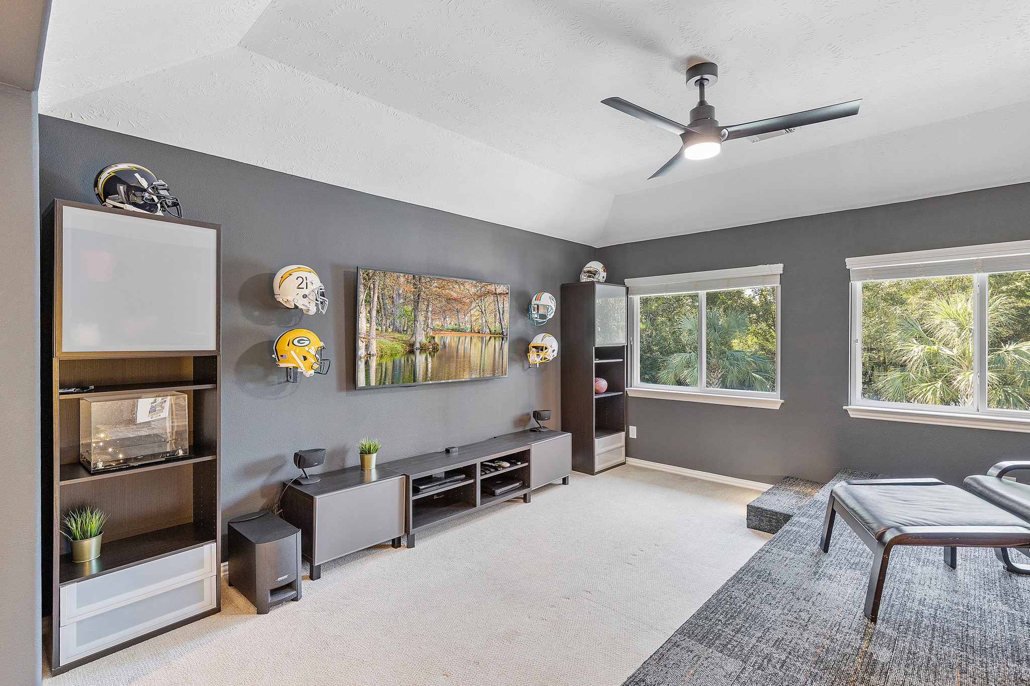 30 South Dulcet Hollow Circle Spring, TX 77382 - Photo 28 of 36 a living room with furniture and window