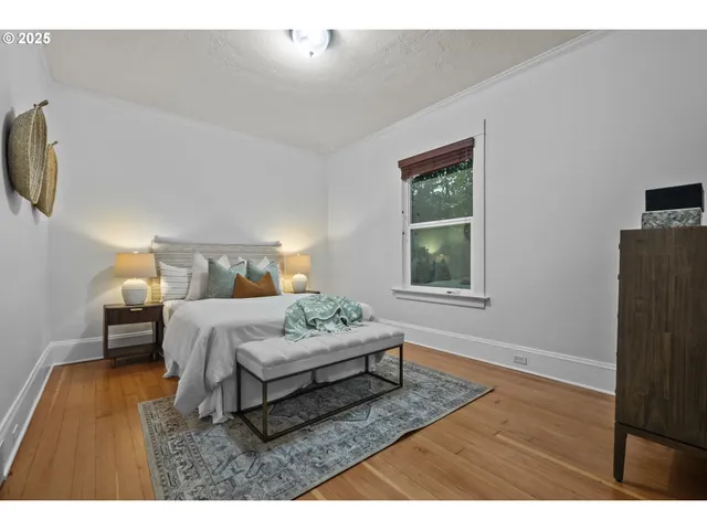 $1,150,000 | 533 Northeast Fargo Street, Portland, OR 97212