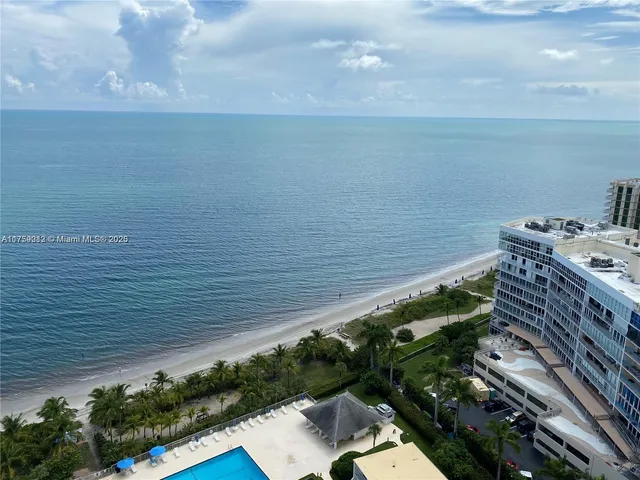 $8,500 | 881 Ocean Drive, Unit 22F, Key Biscayne, FL 33149
