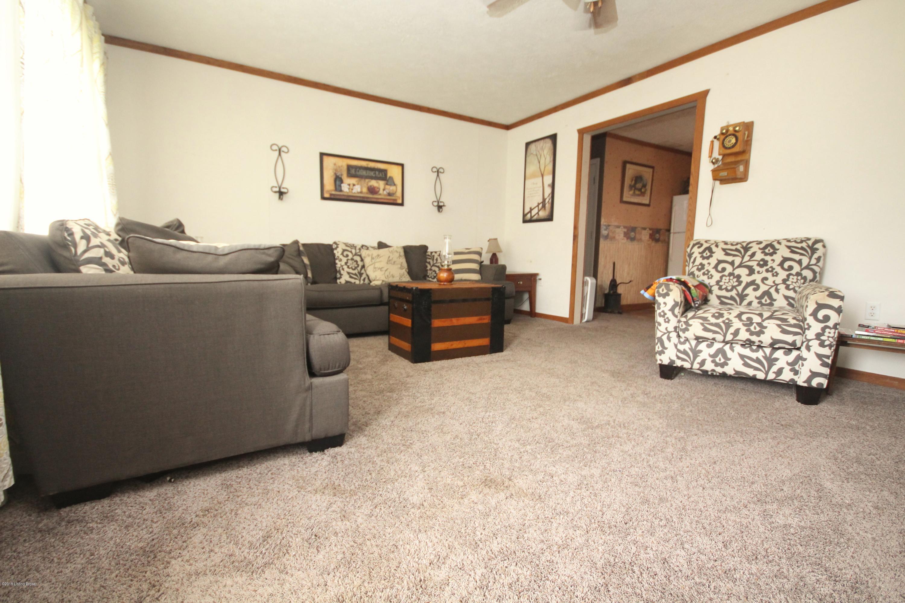 301 Peonia Road Clarkson, KY 42726 - Photo 14 of 27 2b