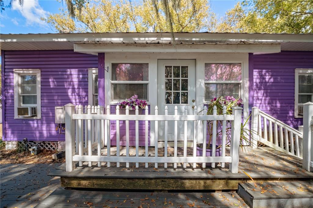 510 East Key Avenue Eustis, FL 32726 - Photo 36 of 40 a view of a chairs on the deck