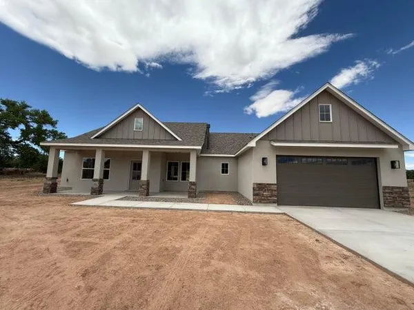 $479,820 | 9 Vallejos Road, Los Lunas, NM 87031