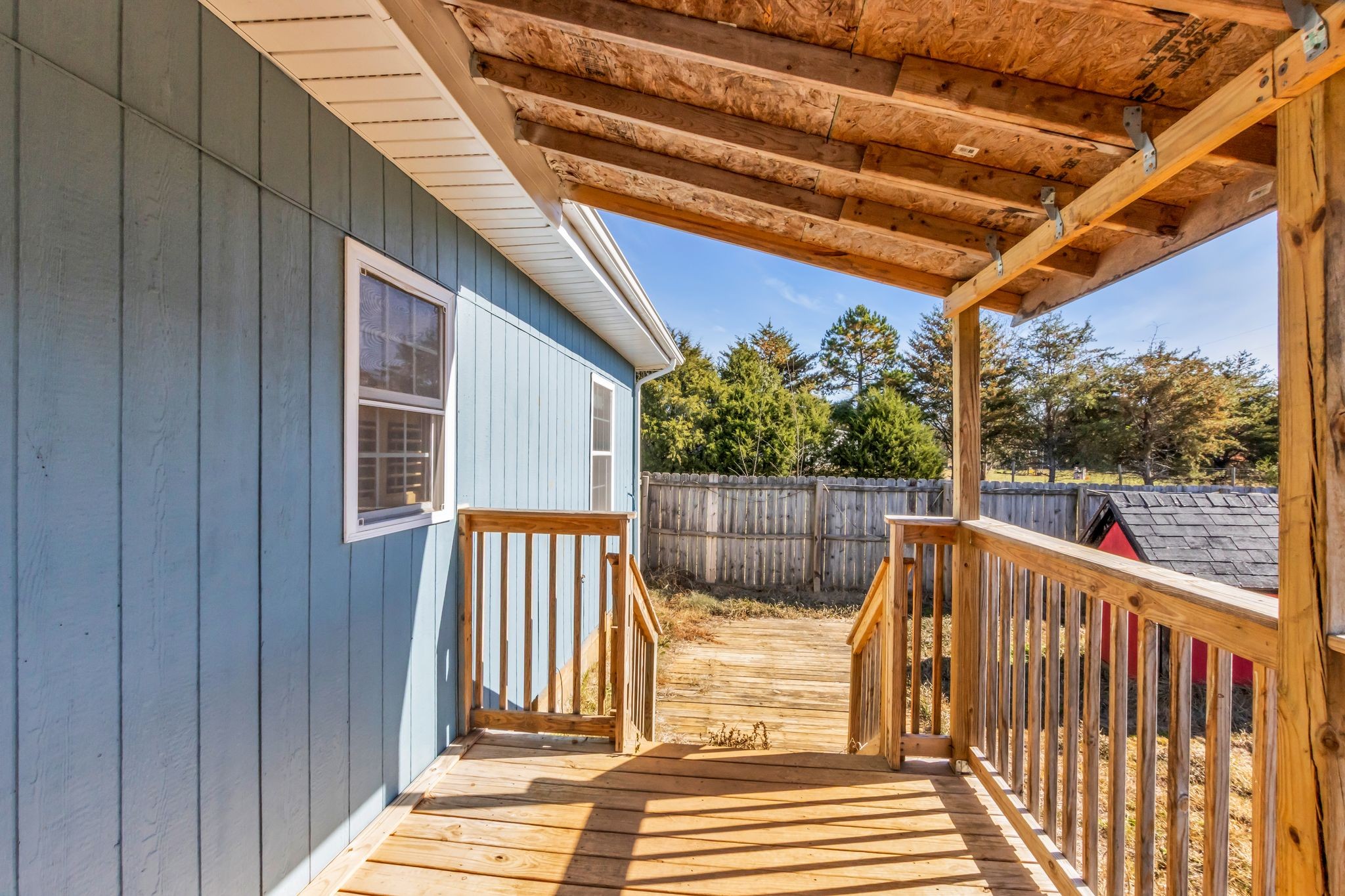 2190 Unionville Deason Road Bell Buckle, TN 37020 - Photo 28 of 33 a view of balcony with wooden floor