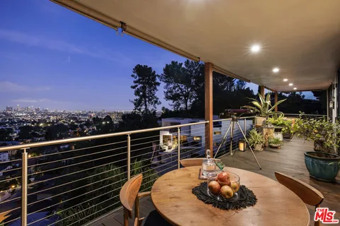 $1,599,000 | 6190 Temple Hill Drive, Los Angeles, CA 90068