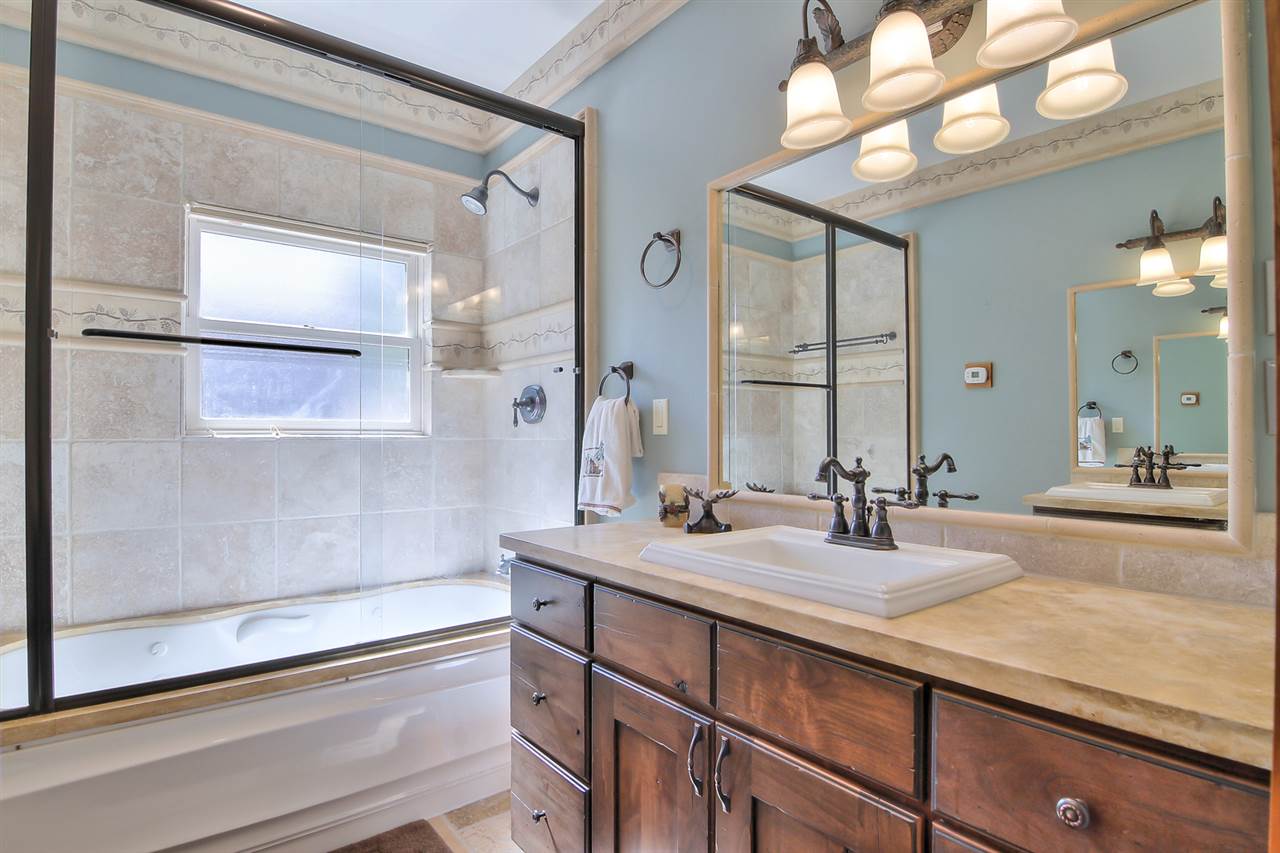 7904 Acorn Road Soda Springs, CA 95728 - Photo 9 of 14 Gallery Image 9