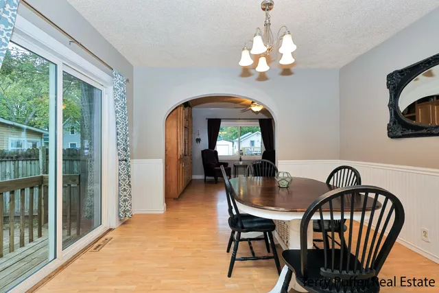 $205,900 | 176 Cherry Street, Sparta, MI 49345