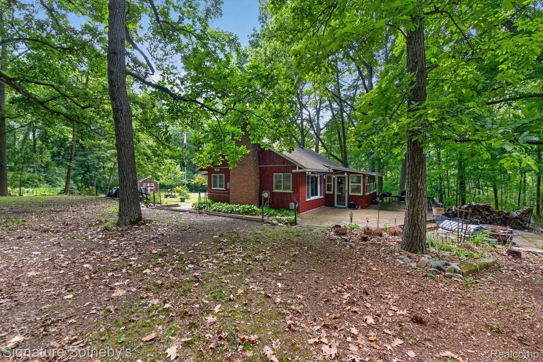 12200-130 Hadley Road Gregory, MI 48137 - Photo 6 of 55 05-12200-Hadley-Rd-Gregory-MI-48137-WindowStill.jpg