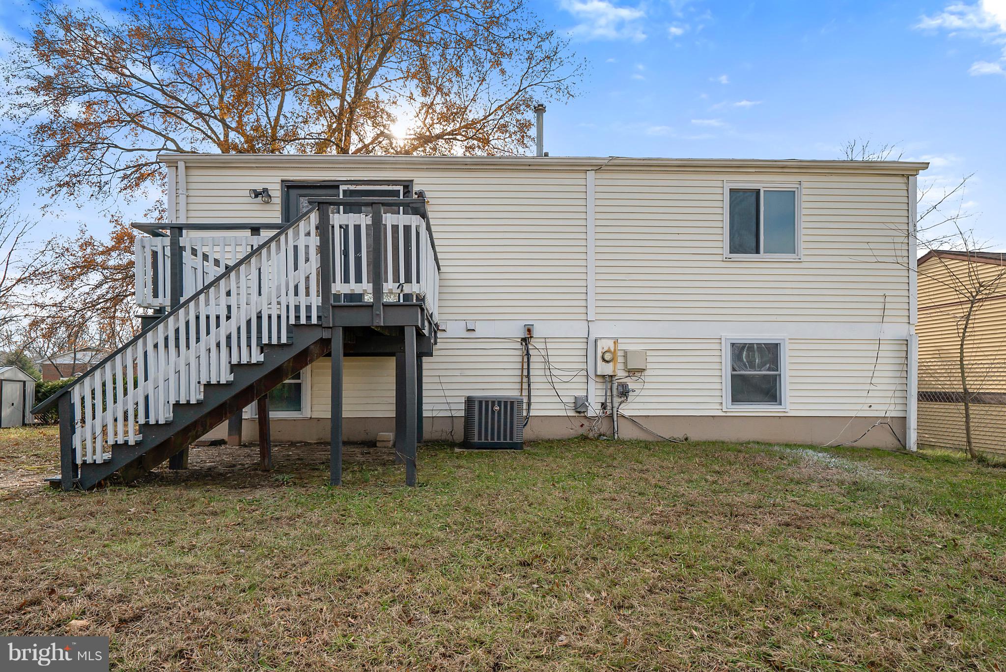 3200 Napper Road Alexandria, VA 22306 - Photo 34 of 37 Gallery Image 34