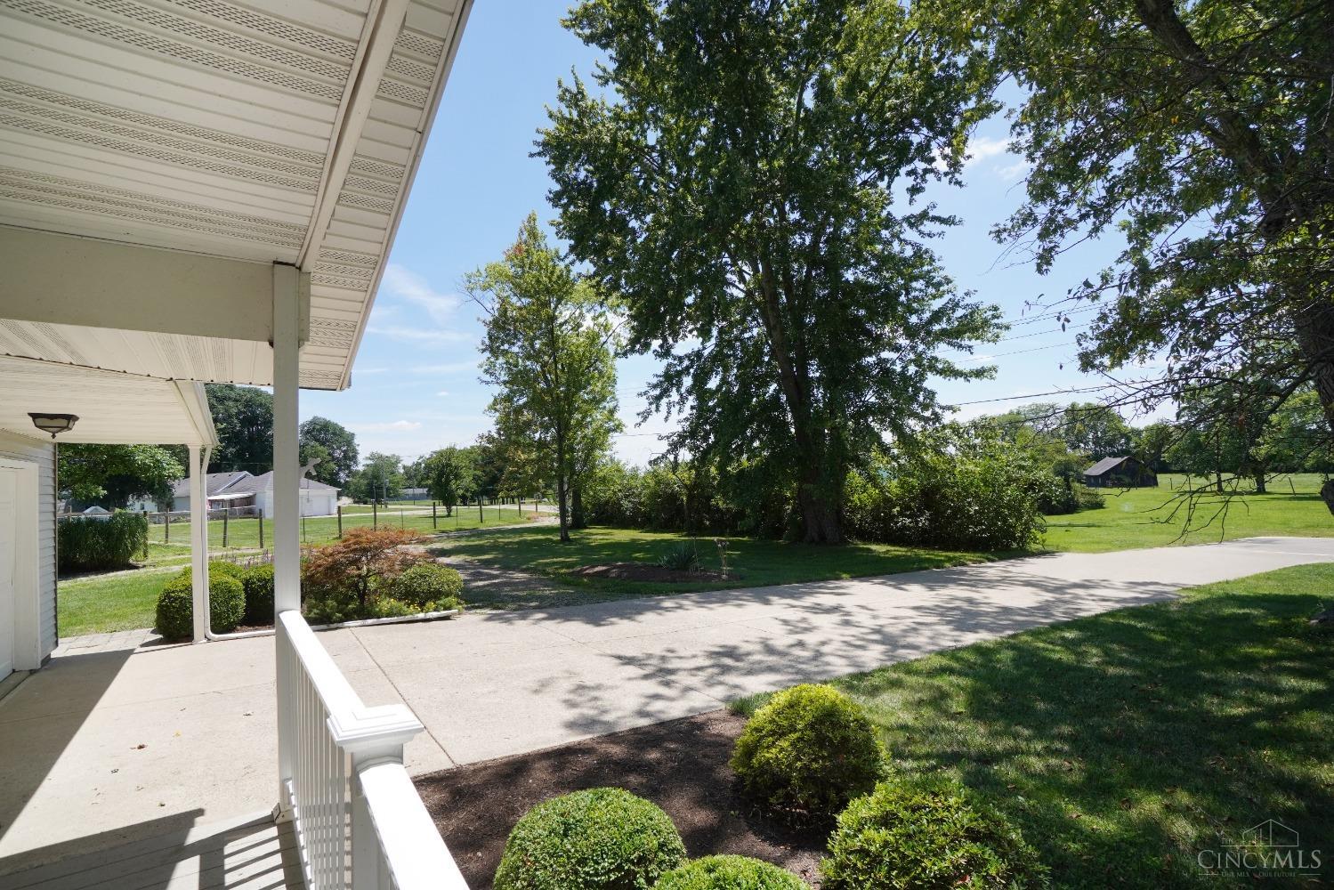4586 Layhigh Road Hamilton, OH 45013 - Photo 7 of 60